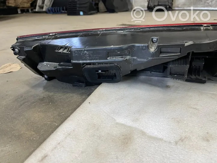 Audi Q8 Lampa tylna 4M8945095