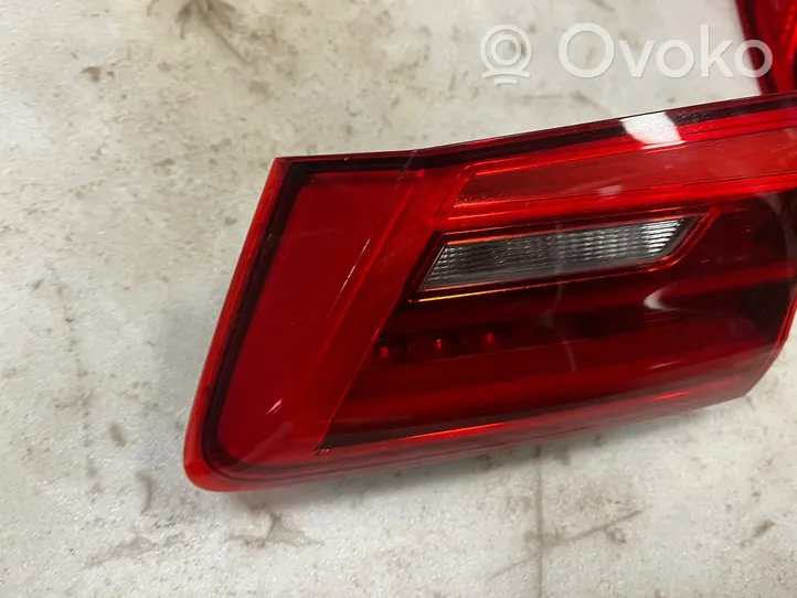 BMW 5 G30 G31 Luci posteriori del portellone del bagagliaio 7376474