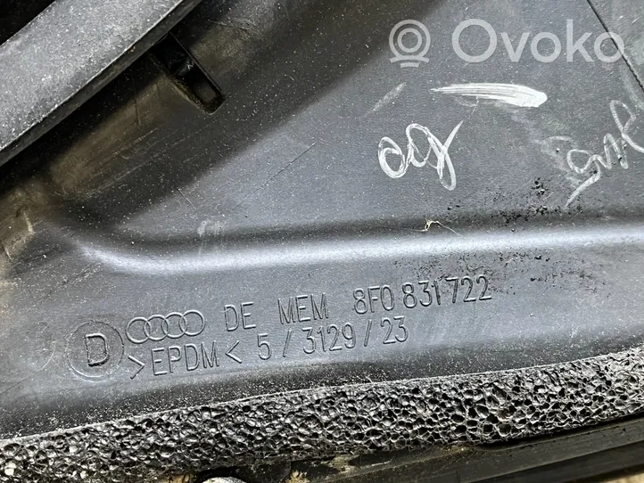 Audi A5 8T 8F Uszczelka drzwi przednich 8F0831722