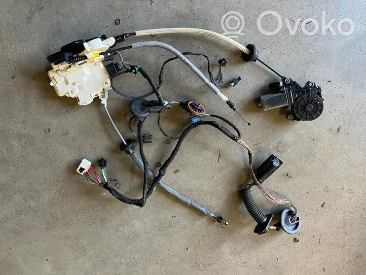 Audi Q7 4M Serrure de porte avant 4M2837015