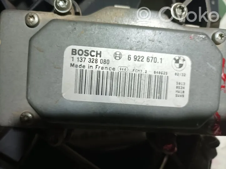 BMW 3 E46 Tila-auton jääkaappi 17427790896