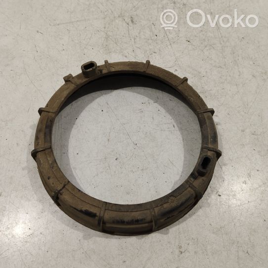 Peugeot 307 Bague de verrouillage pour réservoir de carburant 