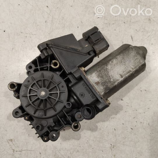 Audi A6 S6 C5 4B Moteur de lève-vitre de porte avant 119024114