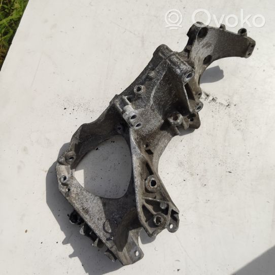 Renault Espace III Generator/alternator bracket 8200004352