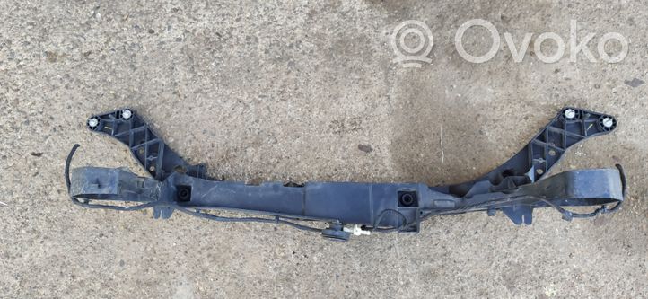 Renault Clio III Radiateur panneau supérieur d'admission d'air 8200290143