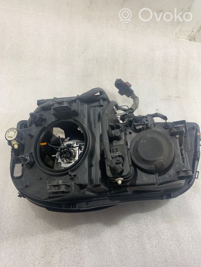 Volvo XC90 Lampa przednia 30678175