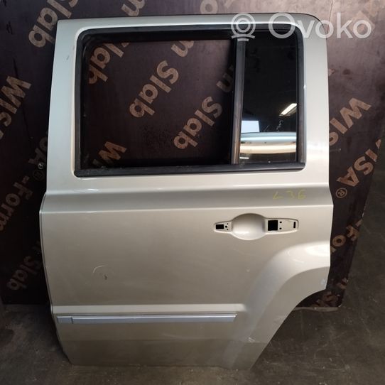 Jeep Patriot Rear door 