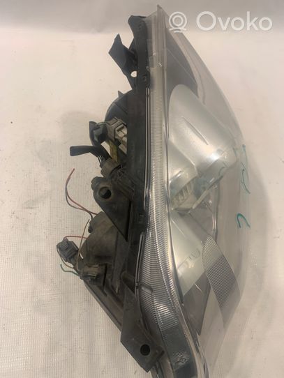 Toyota Avensis T250 Phare frontale 8596724010