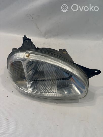 Opel Corsa B Phare frontale 90386290