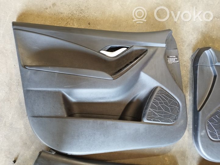 Hyundai ix20 Set di rivestimento del pannello della portiera 