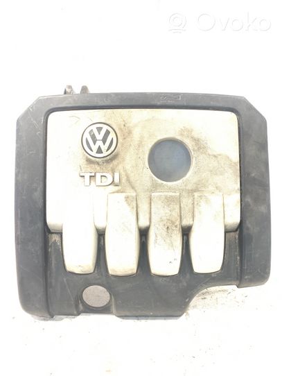 Volkswagen PASSAT B6 Couvercle cache moteur 03G103925BH