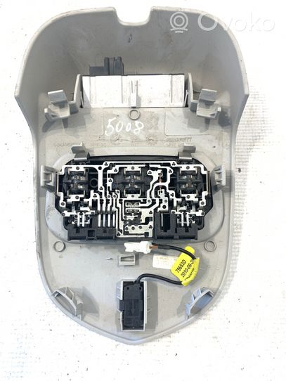 Peugeot 5008 Innenraumbeleuchtung vorne 9681370177