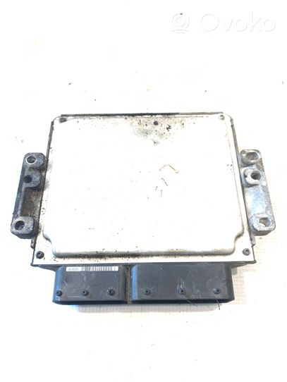 Hyundai ix20 Sterownik / Moduł ECU 391302A400