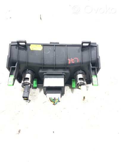 Hyundai i30 Connettore plug in AUX 96120A5000