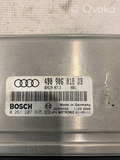 Audi A6 S6 C5 4B Moottorin ohjainlaite/moduuli 4B0906018DB