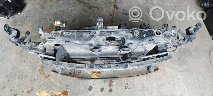 Hyundai i40 Pannello di supporto del radiatore 253803zxxx