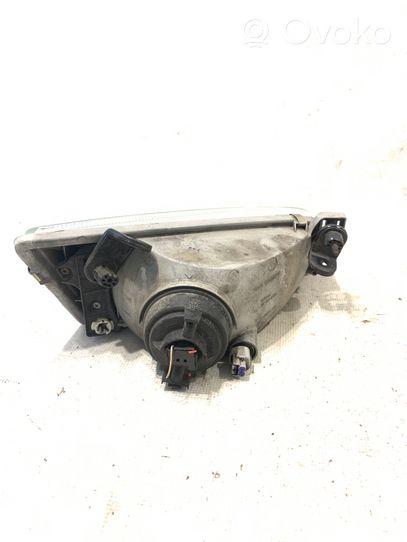 Toyota Camry Lampa przednia 11076448