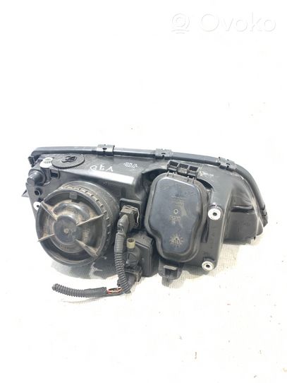 Volvo S70  V70  V70 XC Faro/fanale 9169362