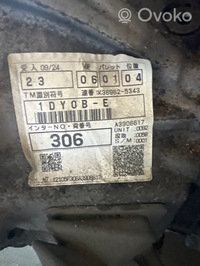 Toyota RAV 4 (XA40) Mechaninė 6 pavarų dėžė 1DY0BE