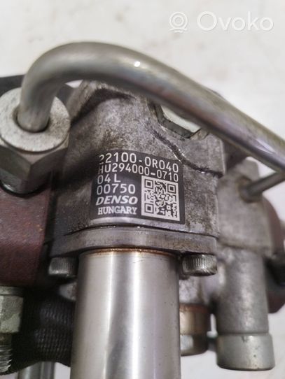 Toyota Avensis T270 Pompe d'injection de carburant à haute pression 221000R040