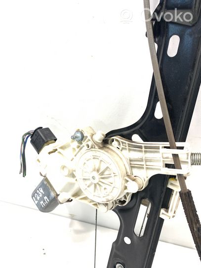 BMW 1 E81 E87 Front door window regulator with motor 7067796