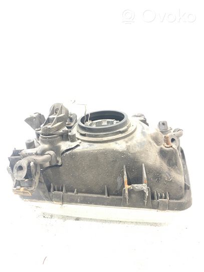 Toyota Hilux (N80, N90, N100, N110) Phare frontale 11075437