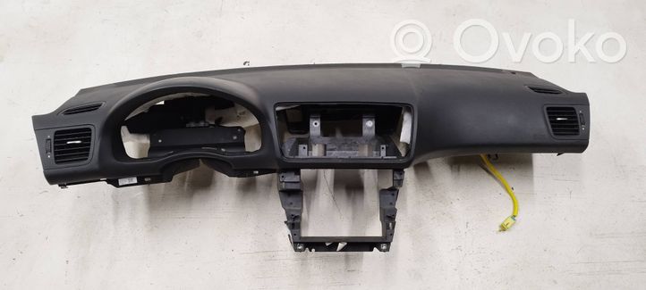 Subaru Legacy Panelė 0179lh