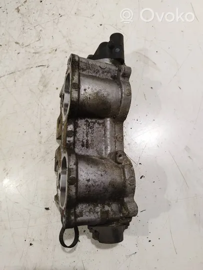 Subaru Legacy Clapet d'étranglement 0120000060