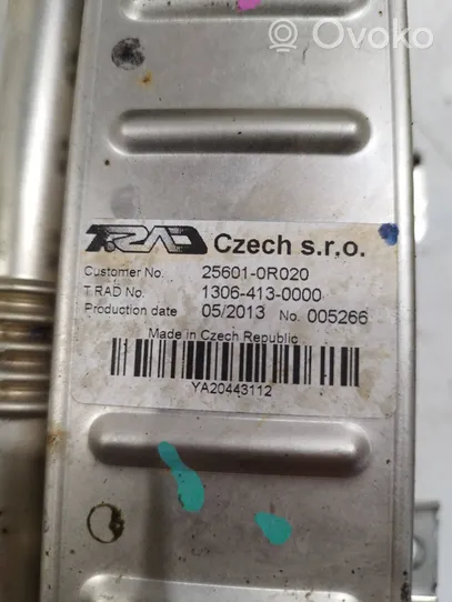 Toyota Avensis T270 EGR aušintuvas 256010r020