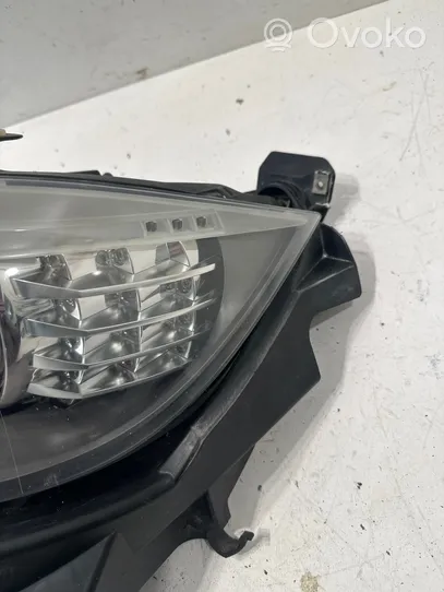 BMW 3 E90 E91 Lampa przednia 631172025839