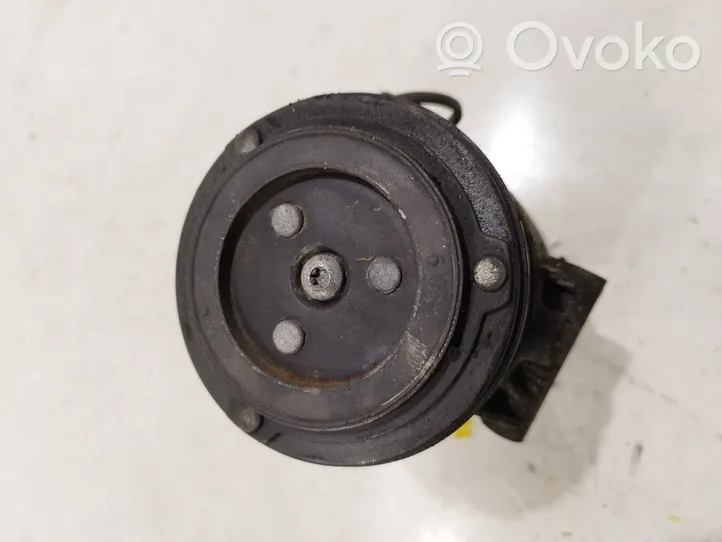 Opel Astra H Air conditioning (A/C) compressor (pump) 13124751