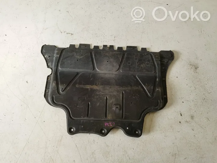 Volkswagen Golf VII Cache de protection sous moteur 5q0825236