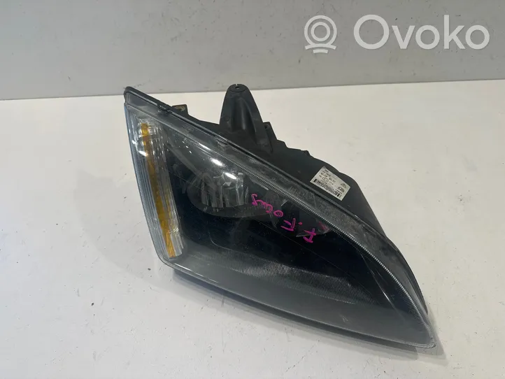 Ford Focus Headlight/headlamp 4M5113W029JE