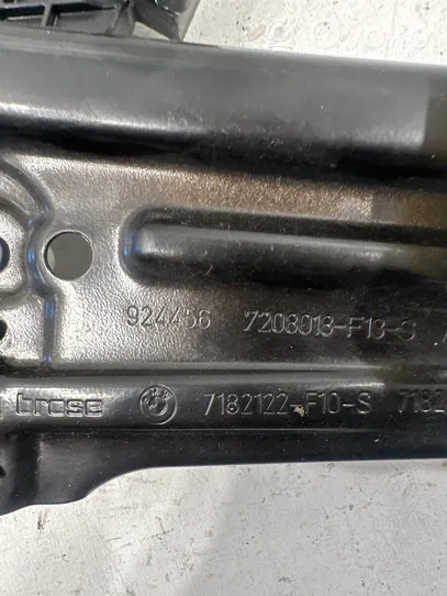 BMW 5 F10 F11 Mécanisme lève-vitre de porte arrière avec moteur 7182122