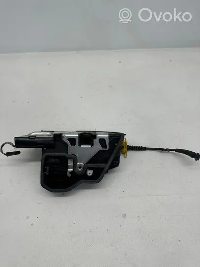 BMW 5 E60 E61 Serratura portiera anteriore A053702