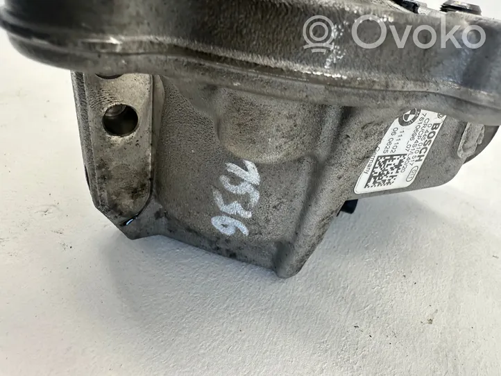 BMW 5 F10 F11 Polttoaineen ruiskutuksen suurpainepumppu 7810696