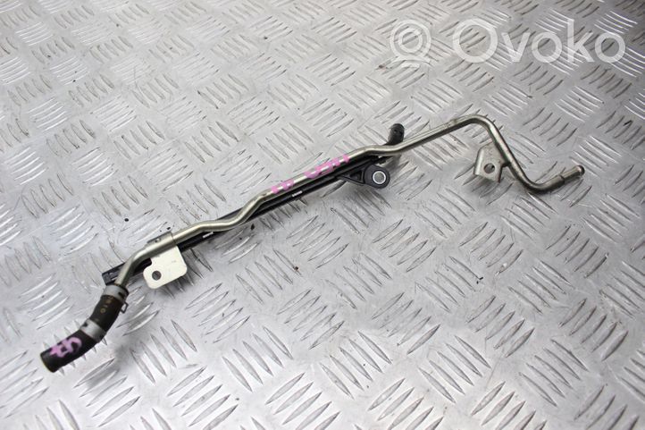 Honda Civic Fuel line pipe 