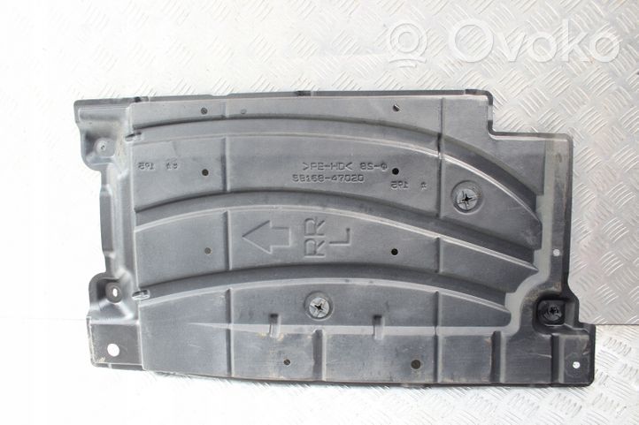 Toyota Prius (XW30) Doublure de caisse et protecteur de panneau arrière 5816847020