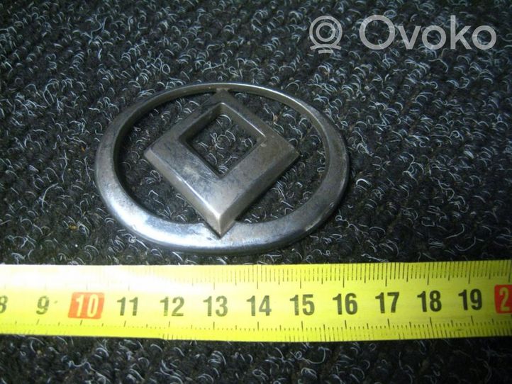 Mazda 323 F Logo, emblème de fabricant 0612202022239