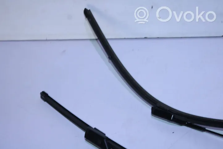 Fiat Tipo Front wiper blade arm 