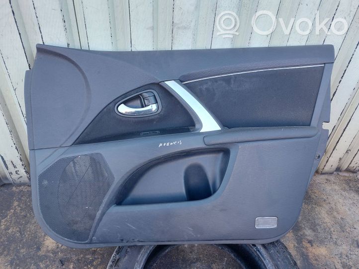 Toyota Avensis T270 Etuoven verhoilu 6777705040