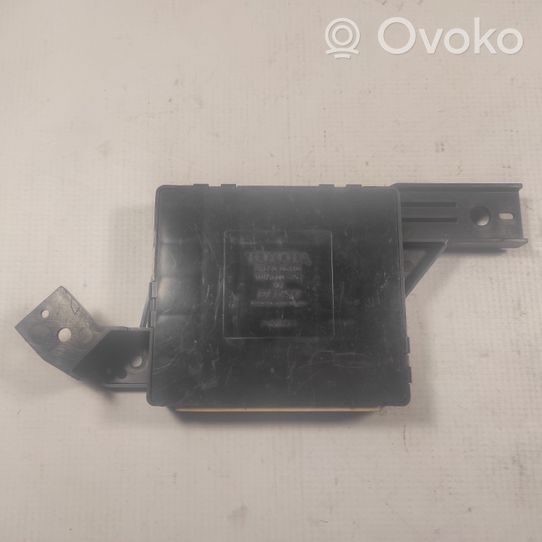 Toyota Camry Panel klimatyzacji 8865006110