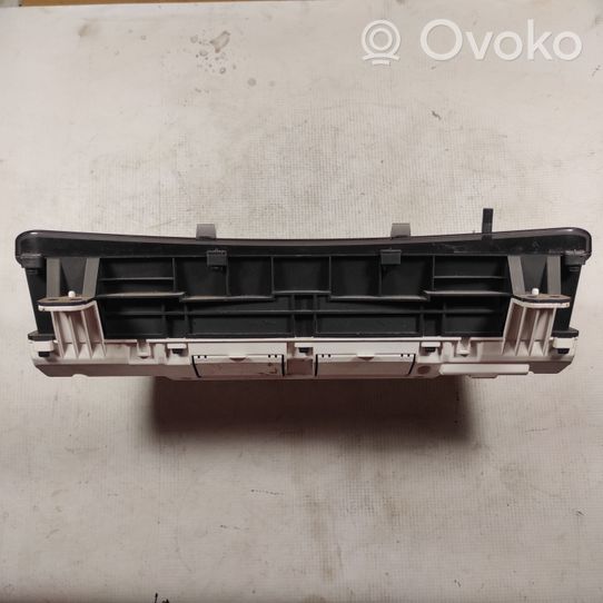 Toyota Camry Spidometrs (instrumentu panelī) 8380033B50