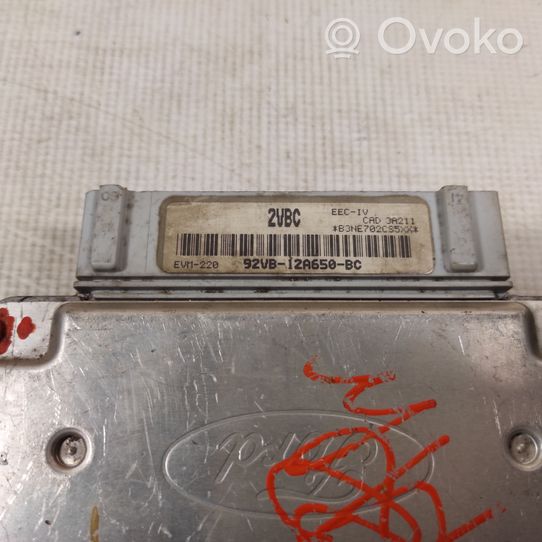 Ford Transit Komputer / Sterownik ECU silnika 92VB12A650BC