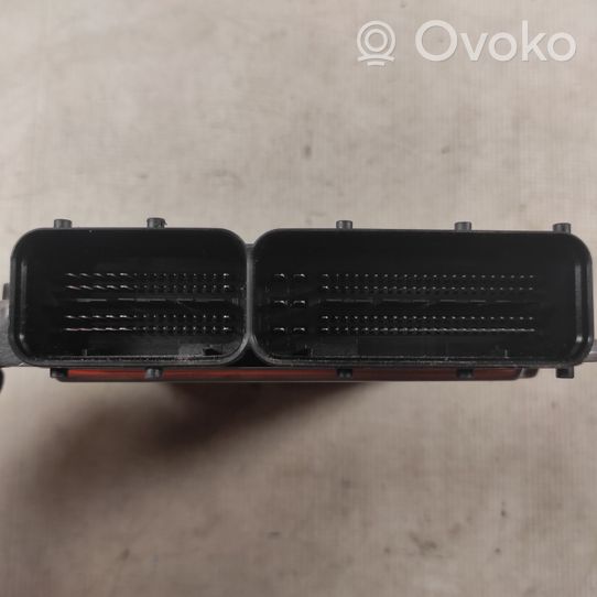 Volkswagen Transporter - Caravelle T5 Unité de commande, module ECU de moteur 070906016