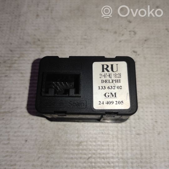 Opel Combo C Interruptor del elevalunas eléctrico 13363202