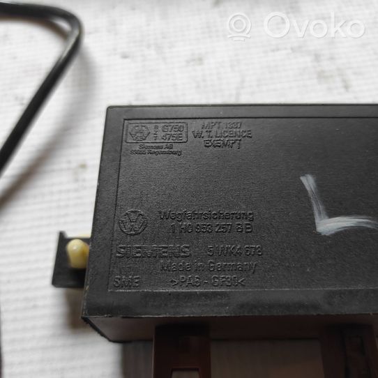 Volkswagen Transporter - Caravelle T4 Komputer / Sterownik ECU i komplet kluczy 074906021L