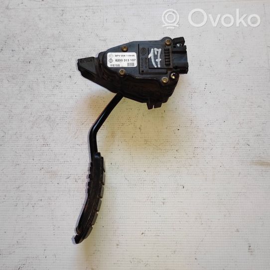 Renault Master II Accelerator throttle pedal 8200313107