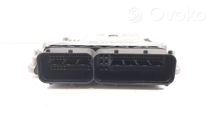 Volkswagen Caddy Calculateur moteur ECU 03G906021AR