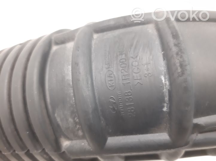 KIA Ceed Część rury dolotu powietrza 281381R200